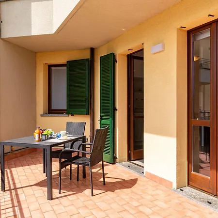 Re16 Regina By Interhome غْرافيدونا